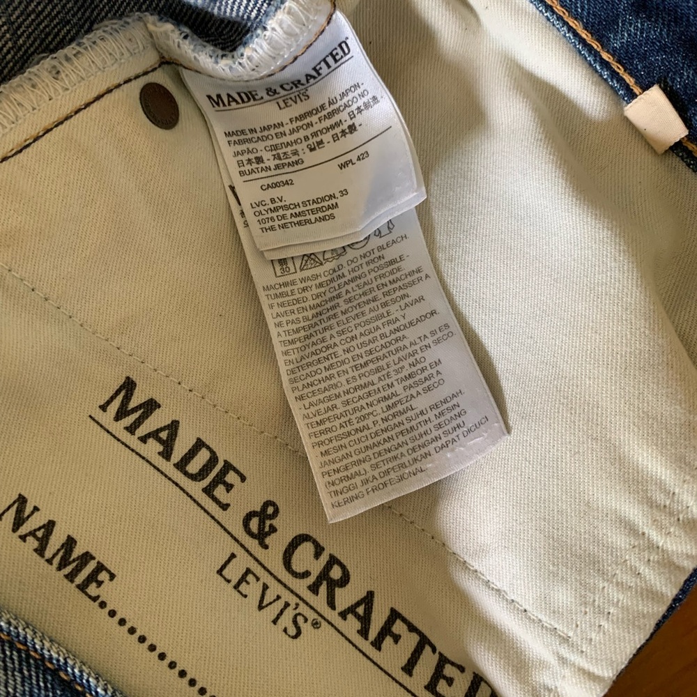 Levi’s made and crafted worn in cropped Jan’s - Picture 6 of 12